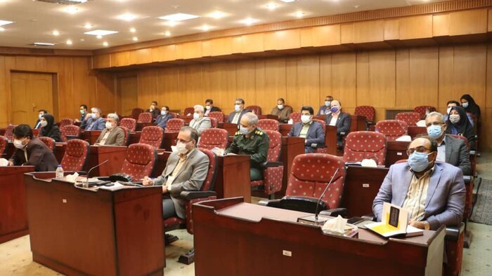 سهم اشتغال دولت در کرمان جذب شد، اما تعهد معادن بزرگ نصفه ماند سهم اشتغال دولت در کرمان جذب شد، اما تعهد معادن بزرگ نصفه ماند