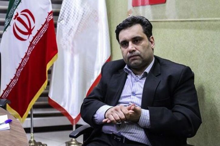 اقدامات بانک مرکزی بورس را متعادل می‌کند