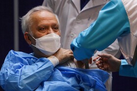 آغاز فاز سوم کارآزمایی بالینی واکسن کرونا به همراه تقدیر از خدمات و حمایت&zwnj;های شرکت فولاد مبارکه در ایام کرونا