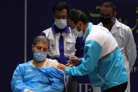 آغاز فاز سوم کارآزمایی بالینی واکسن کرونا به همراه تقدیر از خدمات و حمایت&zwnj;های شرکت فولاد مبارکه در ایام کرونا