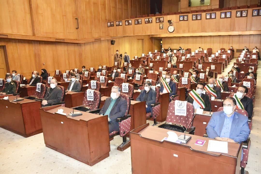 از کارگروه نمونه شرکت گل&zwnj;گهر تجلیل شد