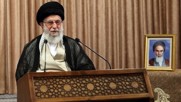 گسترش کارگاه‌های کوچک و متوسط، زمینه‌ساز تولید ثروت برای عموم مردم است