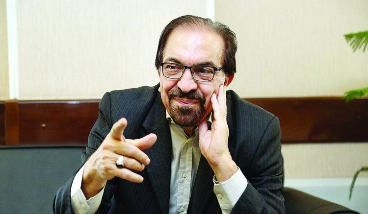 کاهش و افزایش قیمت دلار فرقی ندارد؛ شورای رقابت باز هم مجوز گرانی خودرو صادر میکند! کاهش و افزایش قیمت دلار فرقی ندارد؛ شورای رقابت باز هم مجوز گرانی خودرو صادر میکند!
