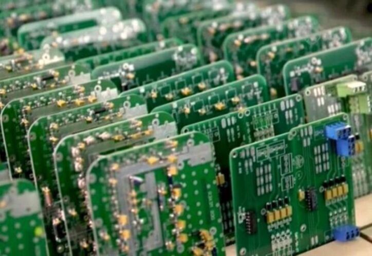 خط تولید برد‌های الکترونیکی لوازم خانگی در تبریز راه‌اندازی شد
