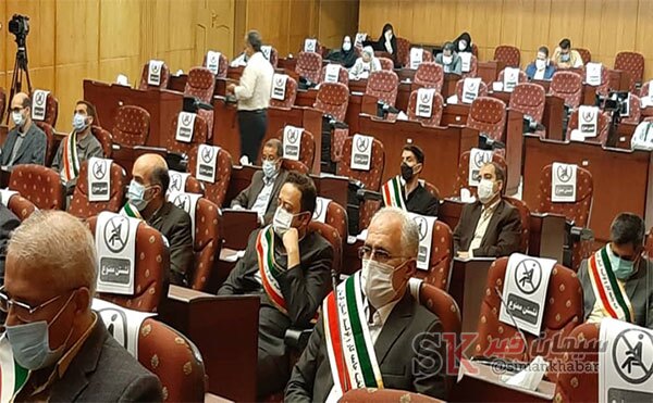 انتخاب شرکت سیمان ماهان کرمان به عنوان واحد منتخب نمونه استان کرمان انتخاب شرکت سیمان ماهان کرمان به عنوان واحد منتخب نمونه استان کرمان
