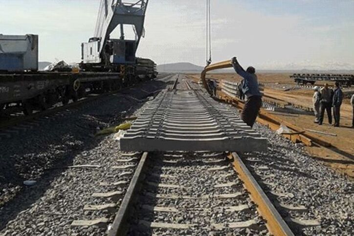 قطار «بیهق» در ایستگاه انتظار؛ خط آهن سبزوار پس از ۱۲ سال وعده به مقصد نرسید
