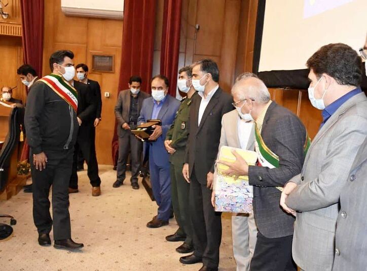 تجلیل از کارگروه نمونه شرکت گل‌گهر به مناسبت روز کارگر