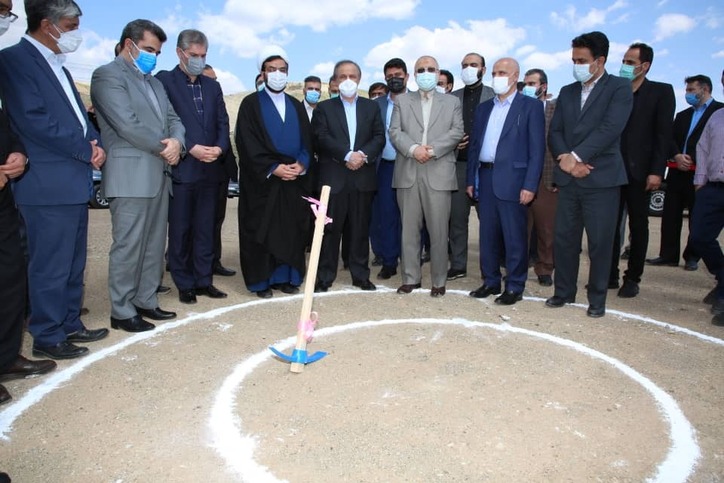 آغاز عملیات اجرایی ساخت پست برق ۶۳.۲۰ کیلوولت شهرک صنعتی دماوند ۲ با حضور وزیر صمت/ تامین زیرساخت اتصال واحد‌های تولیدی به شبکه برق سراسری