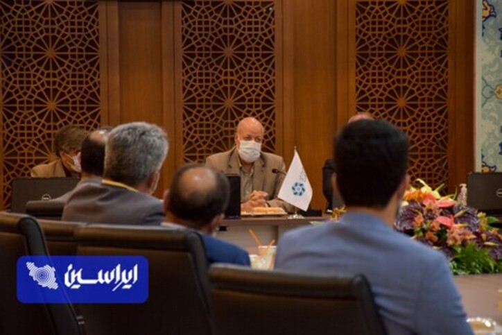 تقدیر استاندار اصفهان از اقدامات روابط عمومی فولاد مبارکه/ تندیس رتبه برتر جشنواره به فولاد مبارکه رسید