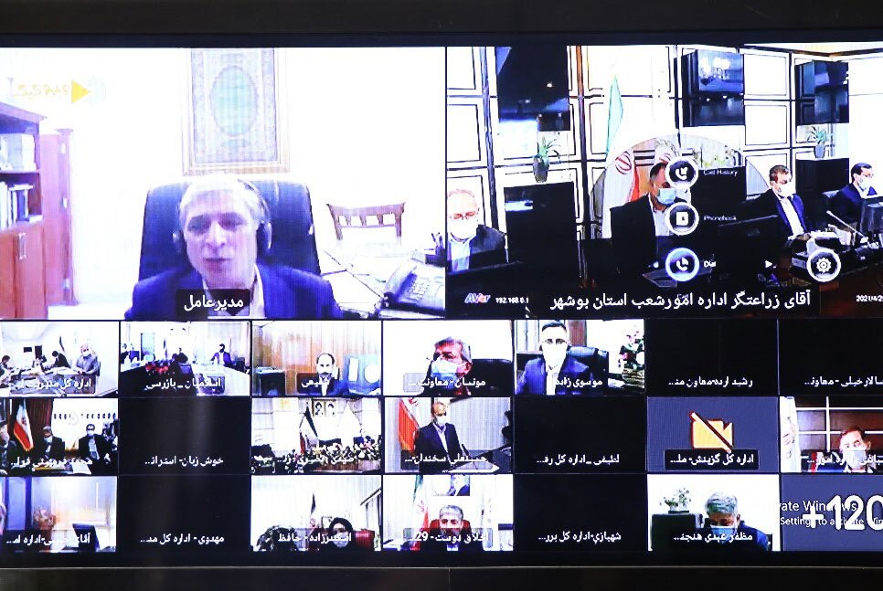 مدیرعامل: دیگران از سامانههای بانکداری دیجیتال بانک ملی ایران الگوبرداری میکنند مدیرعامل: دیگران از سامانههای بانکداری دیجیتال بانک ملی ایران الگوبرداری میکنند