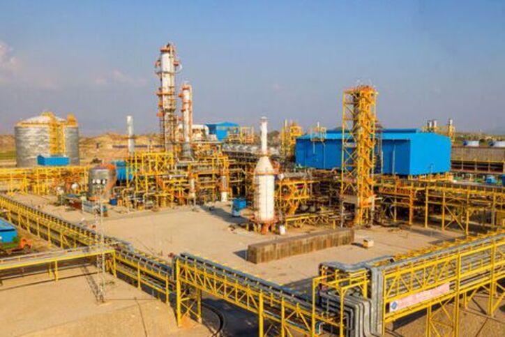 افتتاح طرح پتروشیمی با تسهیلات ۴۴۰ میلیون یورویی بانک صنعت و معدن