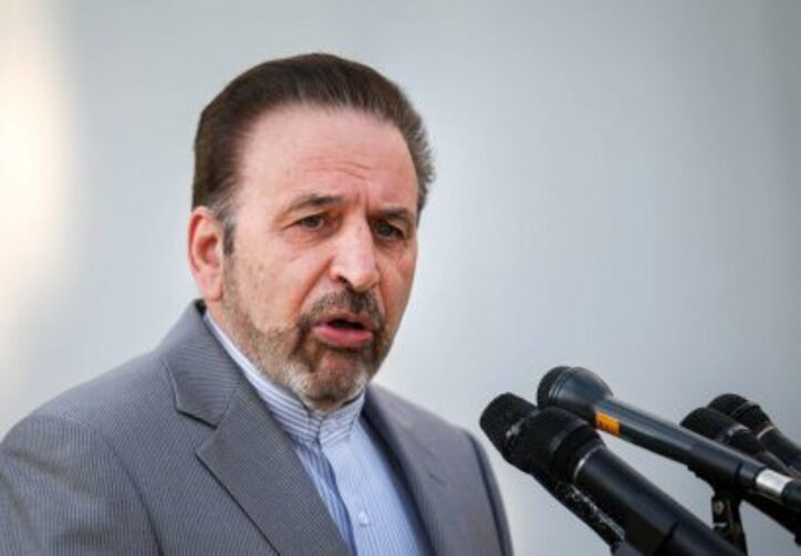 واعظی: صنایع سیمان و فولاد در ساعات شب اجازه فعالیت دارند