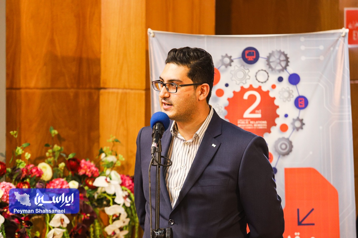 میزبانی «شرکت فولاد مبارکه» از مدیران روابط عمومی اتاق بازرگانی به تشکیل باشگاه روابط عمومی انجامید / با بازدید از خطوط تولید شرکت فولاد مبارکه احساس غرور کردیم میزبانی «شرکت فولاد مبارکه» از مدیران روابط عمومی اتاق بازرگانی به تشکیل باشگاه روابط عمومی انجامید / با بازدید از خطوط تولید شرکت فولاد مبارکه احساس غرور کردیم