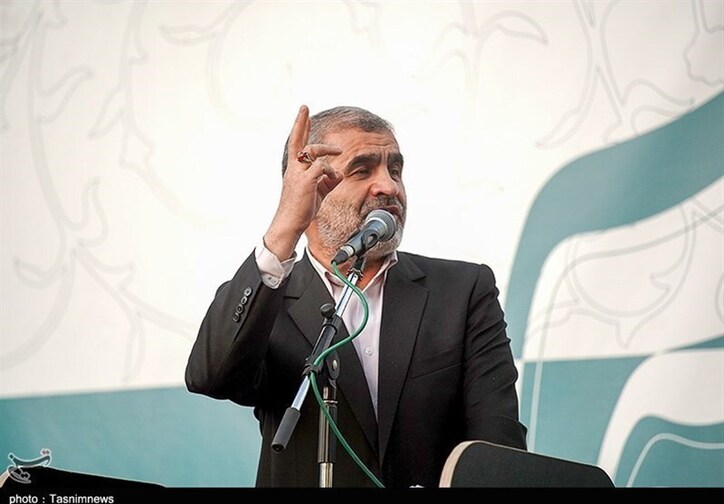 نیکزاد: حامی توسعه صادرات و اشتغال در مناطق آزاد هستیم