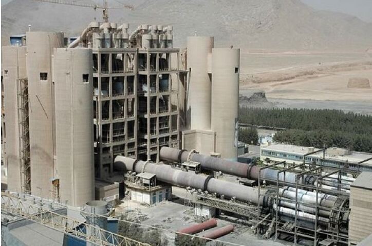 عرضه ناکافی سیمان به دلیل کمبود برق