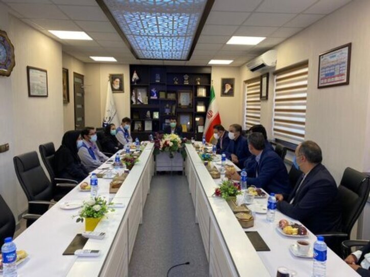 تعامل و همکاری بانک رفاه کارگران با فولاد امیرکبیر کاشان
