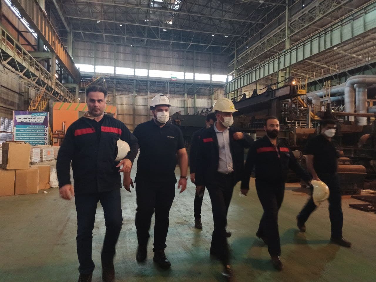 بازدید سرپرست مدیریت عامل شرکت فولاد اکسین از خط تولید بازدید سرپرست مدیریت عامل شرکت فولاد اکسین از خط تولید