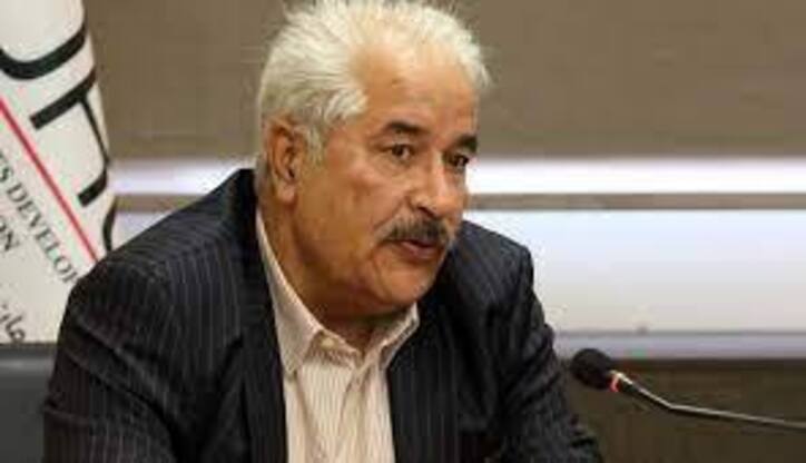 همکاری نامناسب وزارت نیرو با تولیدکنندگان برق در کشور/ کاهش ۱۰۰ هزار تنی فولاد چادرملو به دلیل قطعی برق