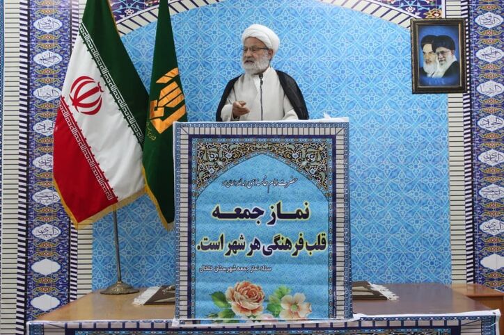 فعالیت معادن سنگ لطمه به گردشگری این شهرستان است