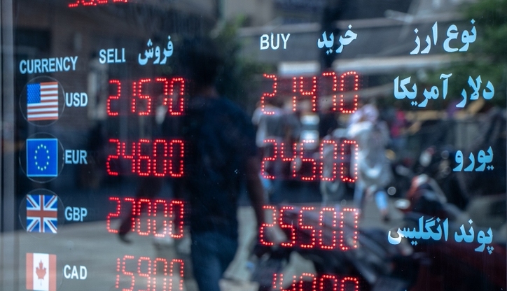 تاثیر مذاکرات بر بازار ارز / پیش‌بینی‌ها از قیمت دلار چگونه است؟