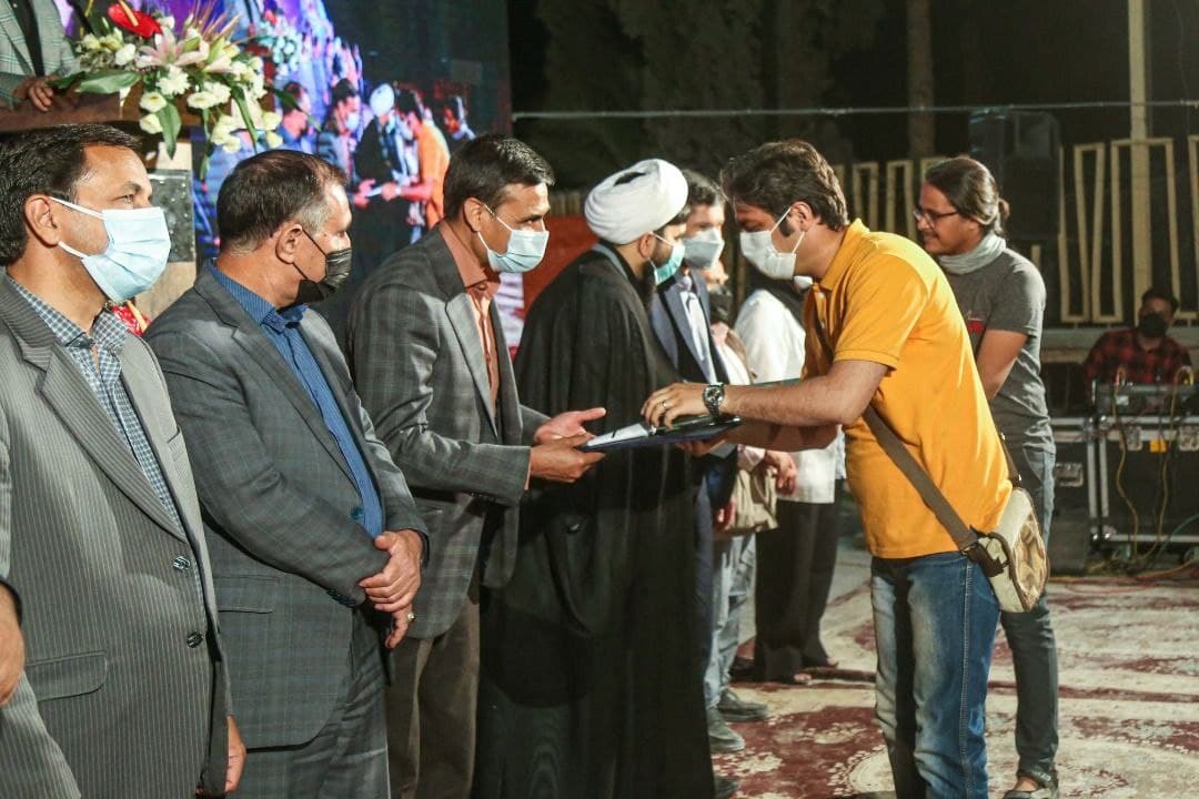 نخستین سمپوزیوم مجسمهسازی گلگهر به کار خود پایان داد نخستین سمپوزیوم مجسمهسازی گلگهر به کار خود پایان داد