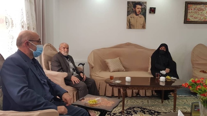 دیدار مشاورین وزیر صمت با خانواده شهید والامقام مجتبی جعفرپوریان