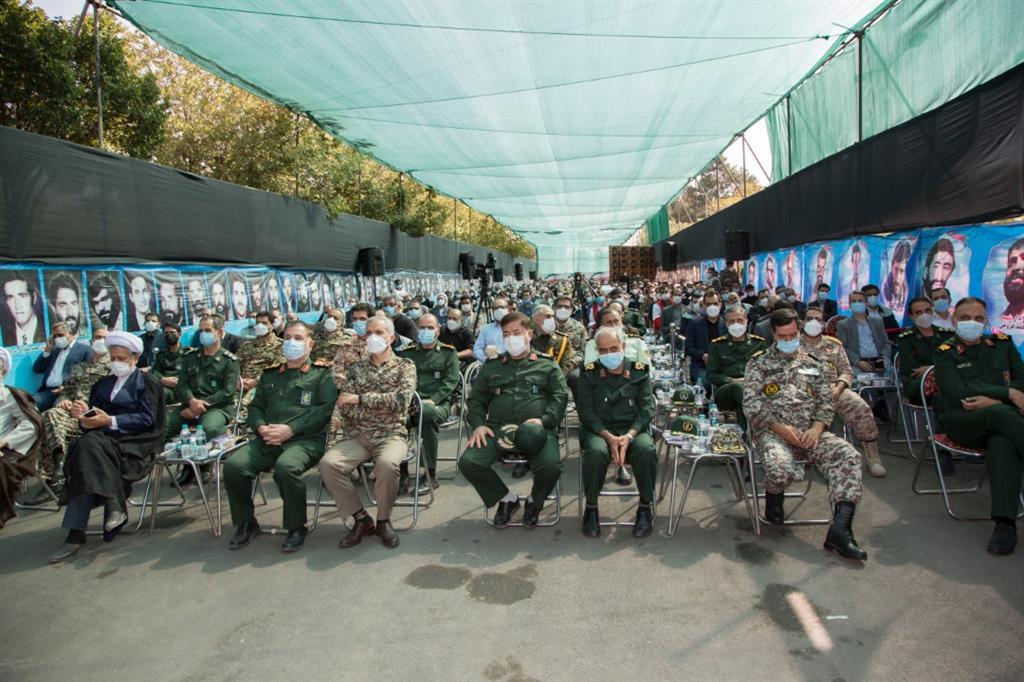تلاشگران ذوب آهن اصفهان با عزم جهادی در سنگر تولید حضور فعال دارند تلاشگران ذوب آهن اصفهان با عزم جهادی در سنگر تولید حضور فعال دارند