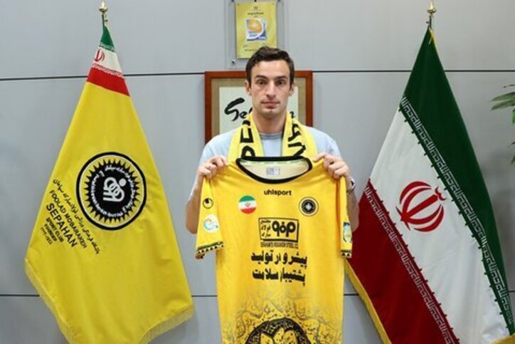 گئورگی همچنان وفادار به پیراهن طلایی