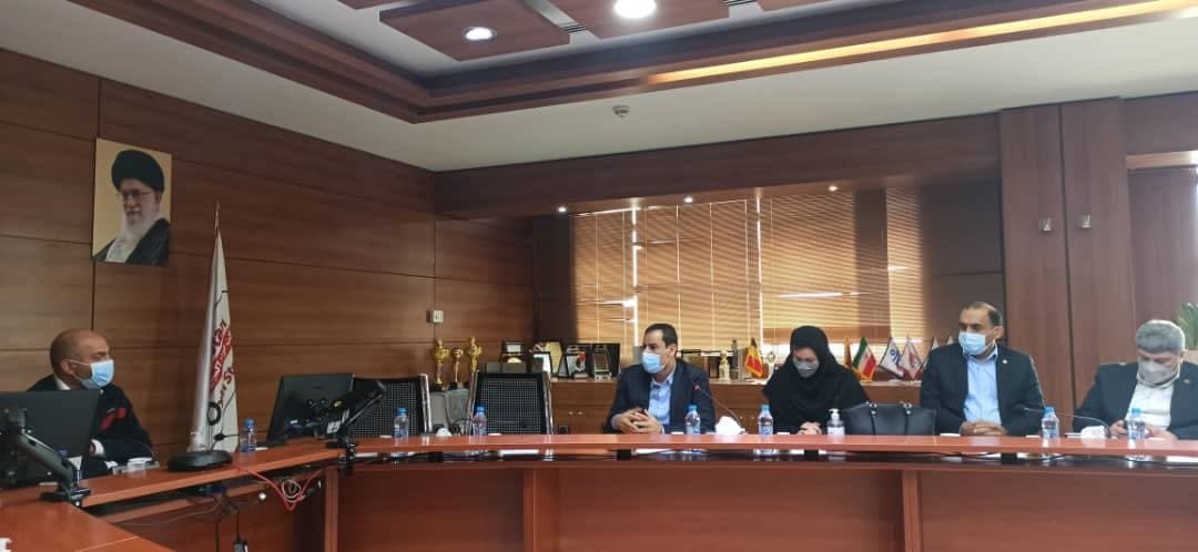 جلسه مشترک مدیرعامل شرکت فولاد اکسین خوزستان با مدیر شعب بانک تجارت استان خوزستان برگزار شد جلسه مشترک مدیرعامل شرکت فولاد اکسین خوزستان با مدیر شعب بانک تجارت استان خوزستان برگزار شد