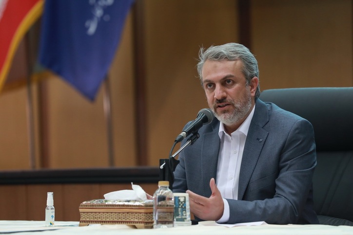 به طور جدی در صدد کنترل تورم هستیم/ با یک برنامه کوتاه مدت به رفع چالش‌های نرخ ارز و تنظیم بازار خواهیم پرداخت