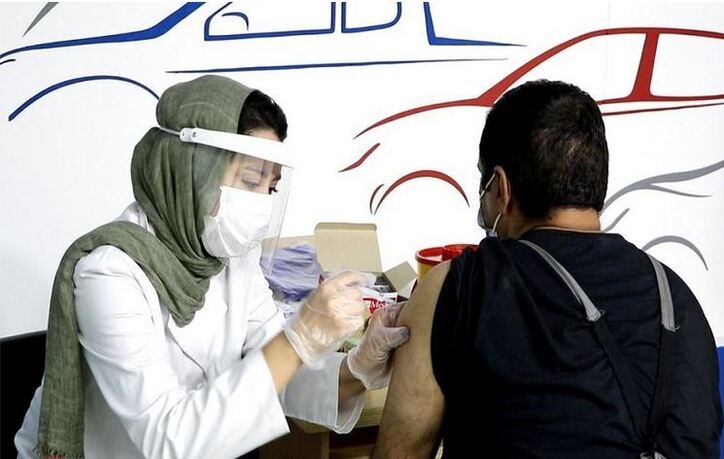 اجرای طرح واکسیناسیون کارکنان گروه بهمن