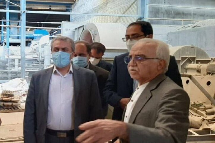 وزیر صنعت، معدن و تجارت از کارخانه آجر دهدشت بازدید کرد