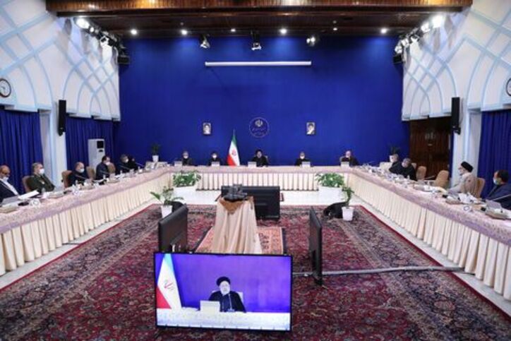 همه بخش‌های دولت تنظیم بازار را اولویت جدی و اول خود بدانند