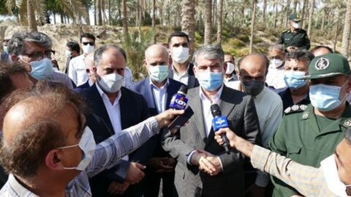 بازدید مدیر عامل بانک کشاورزی از پروژه تحول نخلستان دراستان بوشهر