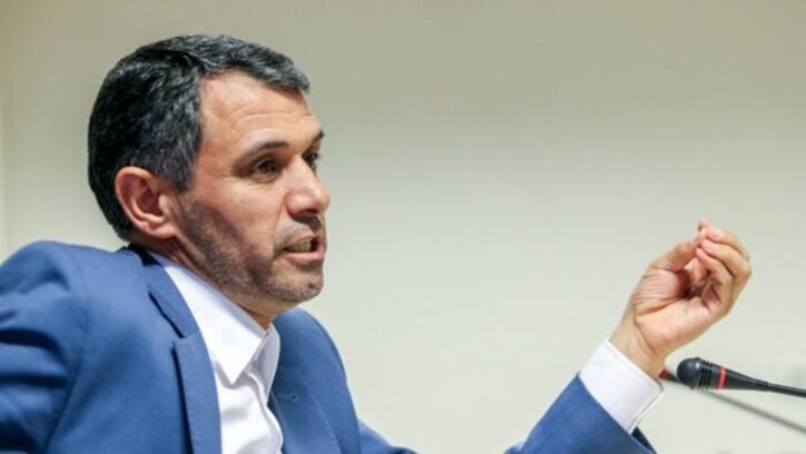 بورس، ملت را خانه‌دار می‌کند
