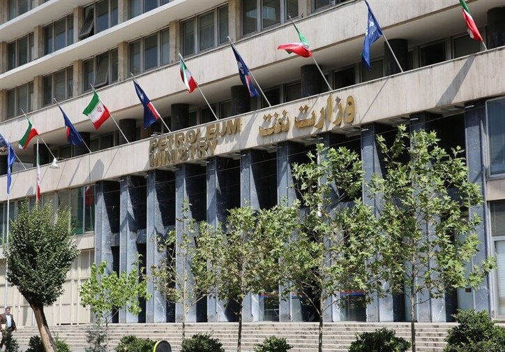وزارت نفت صرفه‌جویی را از خودش آغاز کرد