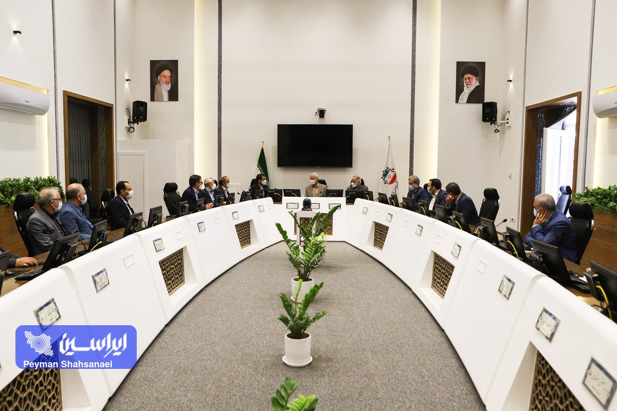 پیشنهاد تشکیل کارگروه مشترک فولاد مبارکه و شهرداری اصفهان برای همکاریهای دوجانبه پیشنهاد تشکیل کارگروه مشترک فولاد مبارکه و شهرداری اصفهان برای همکاریهای دوجانبه