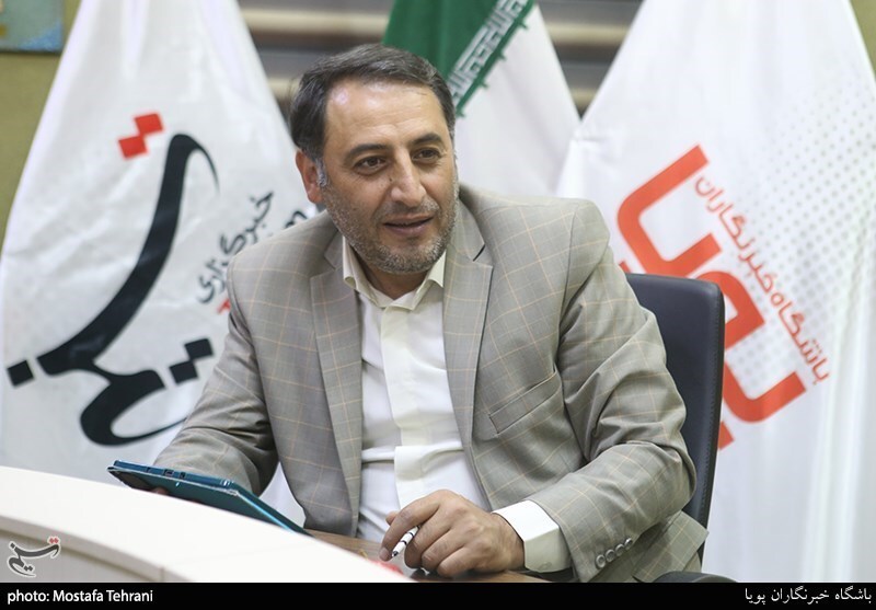 بنزین فوب خلیج فارس هم جلوی قاچاق را نمیگیرد/ هزینه ۵۰هزارمیلیاردی هدفمندی روی دست دولت ماند بنزین فوب خلیج فارس هم جلوی قاچاق را نمیگیرد/ هزینه ۵۰هزارمیلیاردی هدفمندی روی دست دولت ماند