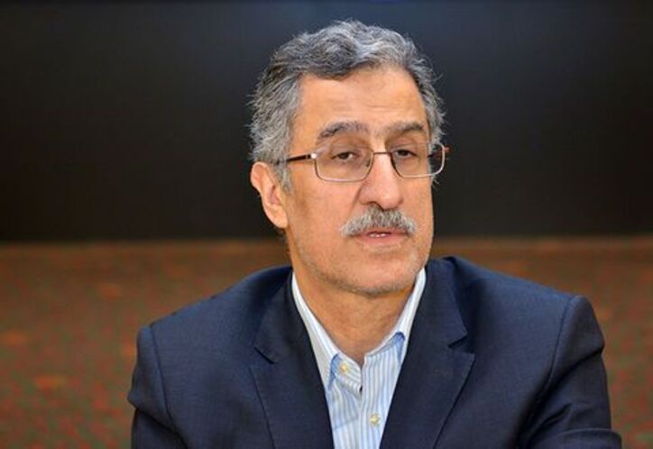 دولت از دخالت خود در بورس کم کند