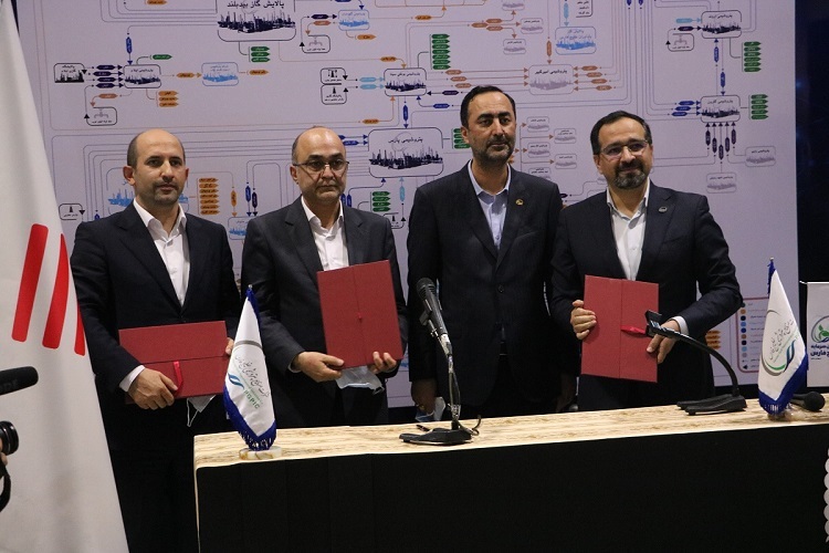 تفاهمنامه همکاری بین بانک ملت و هلدینگ خلیج فارس تفاهمنامه همکاری بین بانک ملت و هلدینگ خلیج فارس