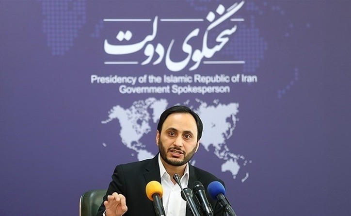 خودروساز‌ها باید به سمت رقابتی شدن بروند/ فاصله نرخ کارخانه با بازار آزاد باید برداشته شود/ افزایش عرضه و بهبود کیفیت، شرط حمایت دولت از خودروسازان