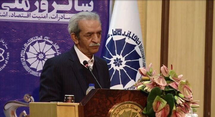 لزوم ارتقای اعتبار بین المللی کشور در زنجیره ارزش جهانی