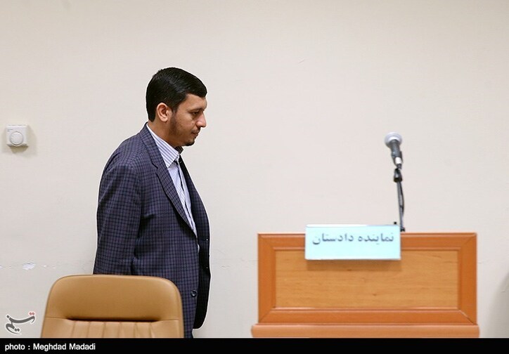 رسول قهرمانی: برخی مدیران برای دریافت رشوه، 