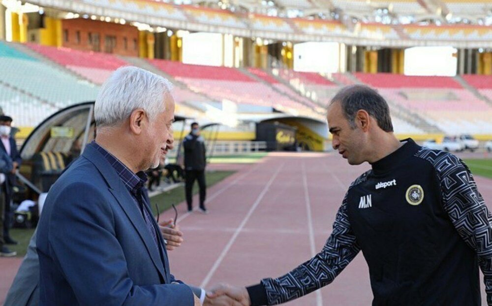 بازدید شهردار اصفهان از ورزشگاه نقش جهان و تمرینات تیم سپاهان بازدید شهردار اصفهان از ورزشگاه نقش جهان و تمرینات تیم سپاهان