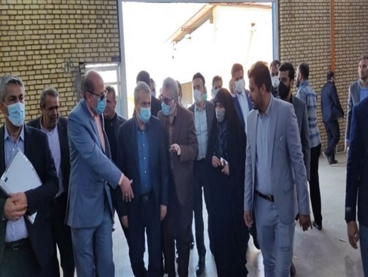 پیگیری تخلفات معدن فیروزه توسط وزیر صمت