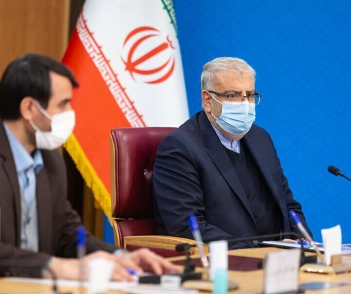 چند برابر وعده بی عمل توتال، قرارداد سرمایه‌گذاری بستیم/ ذخایر سوخت در پایان دولت قبل بحرانی بود