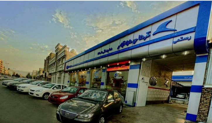 جریان تجمع در نمایندگی‌های کرمان موتور چه بود؟ / انتظار مردم در صف خرید خودرو