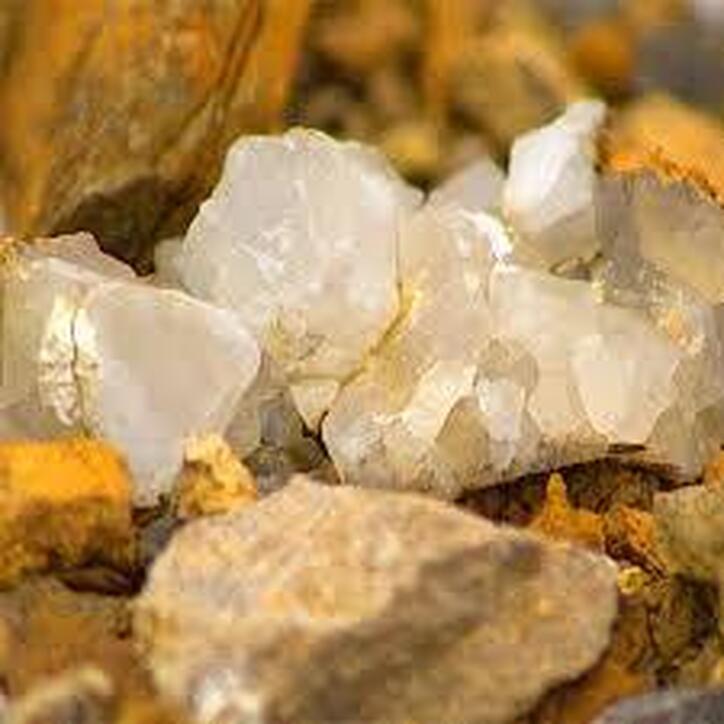 ملایر ذخیره گاه منابع سیلیس کشور