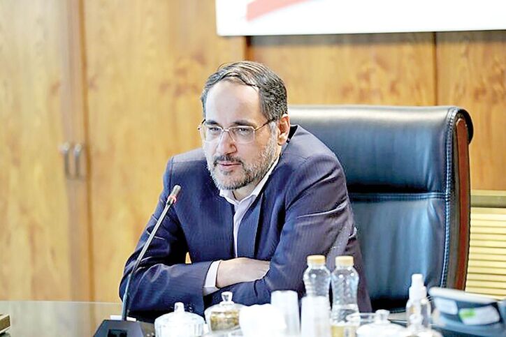 تثبیت نرخ رسمی ارز ممنوع