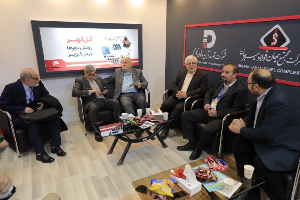 رونمایی از خط تولید انبوه دامپتراک ۶۰ تنی ایرانی به همت گل&zwnj;گهر